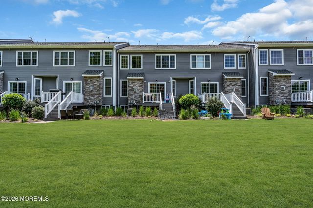 57 Mccormick Avenue S, Old Bridge, NJ 08857