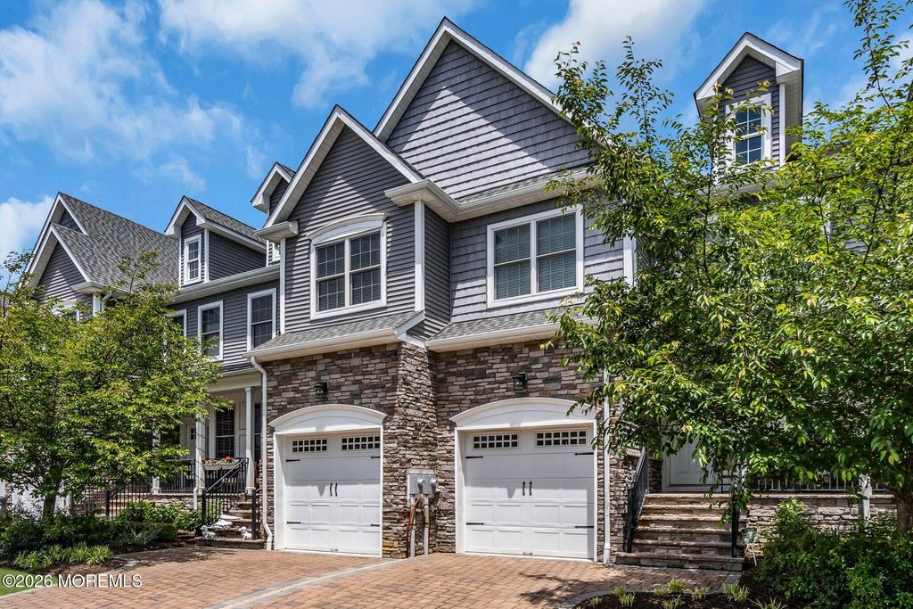 57 Mccormick Avenue S, Old Bridge, NJ 08857