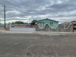 3855 VILLA SERENA Place SW, Albuquerque, NM 87121