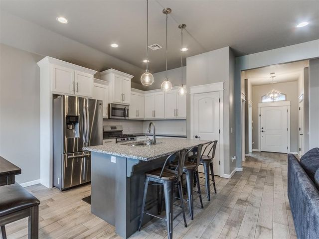 113 SW 168th Terrace, Oklahoma City, OK 73170