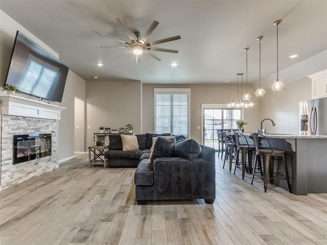 113 SW 168th Terrace, Oklahoma City, OK 73170