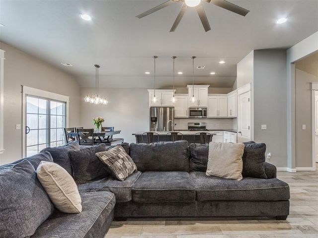 113 SW 168th Terrace, Oklahoma City, OK 73170