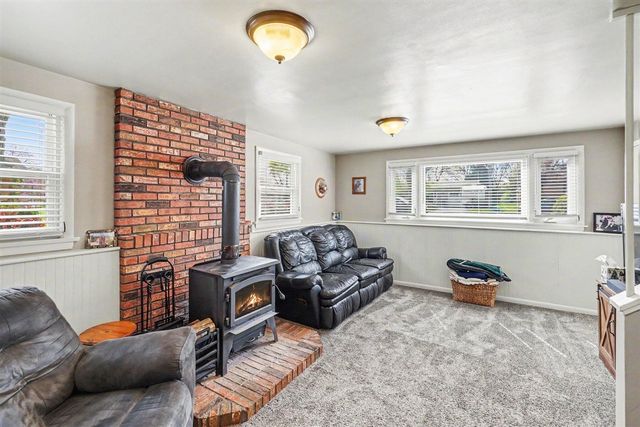 408 Cherokee Drive, Fremont, MI 49412