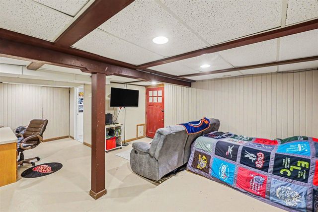 408 Cherokee Drive, Fremont, MI 49412