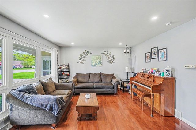 408 Cherokee Drive, Fremont, MI 49412