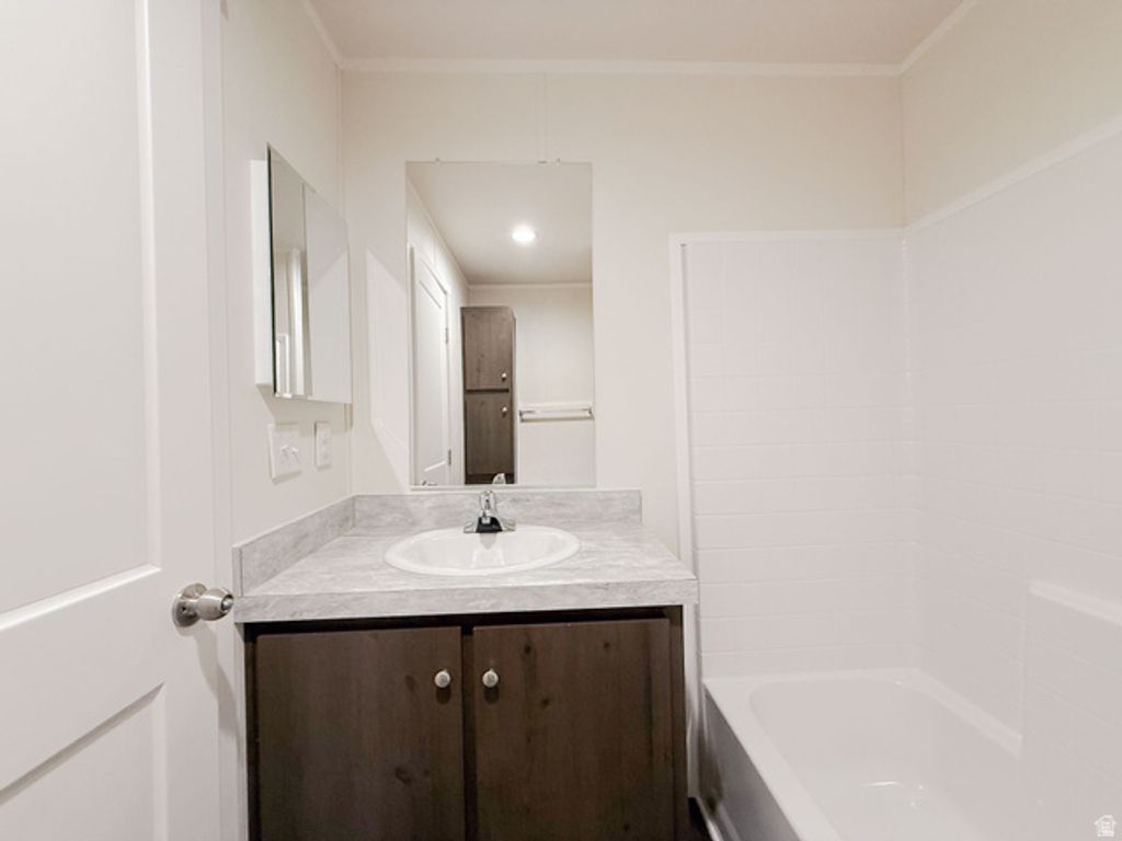 Image 7 of property listing at 200 N HARRISVILLE RD #33, Ogden, UT 84404
