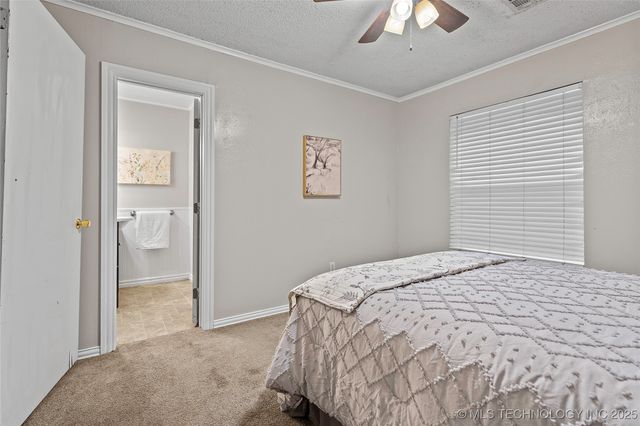 1015 NW Maxwell, Ardmore, OK 73401