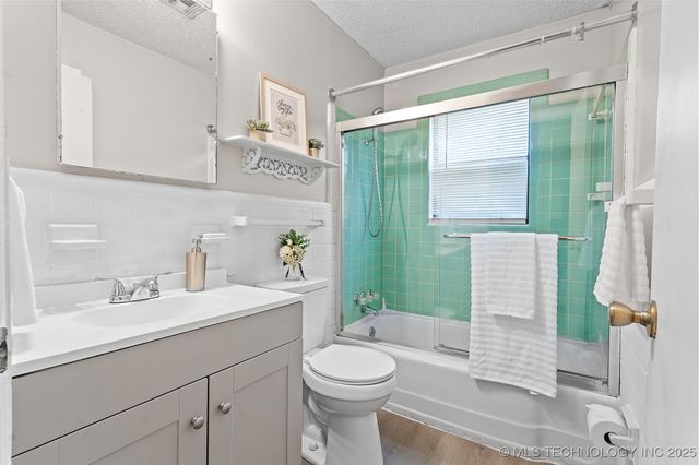 1015 NW Maxwell, Ardmore, OK 73401