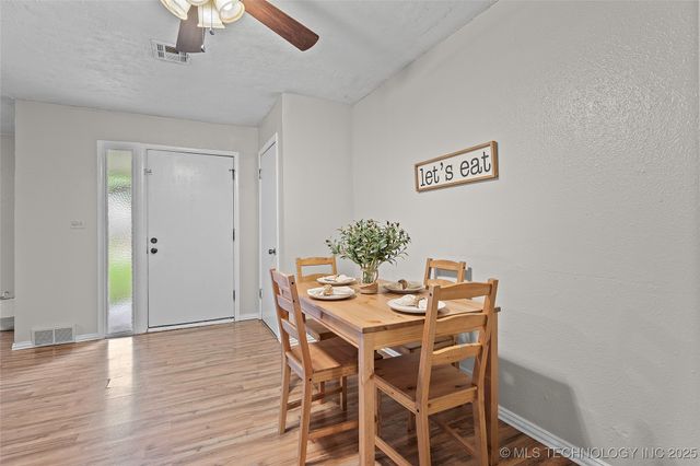 1015 NW Maxwell, Ardmore, OK 73401