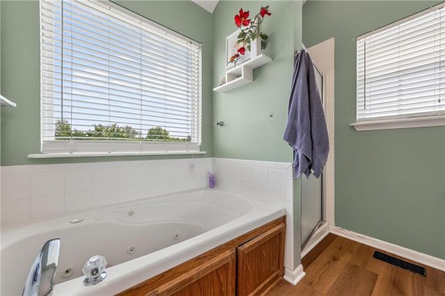 2021 Buckeye Court, Excelsior Springs, MO 64024