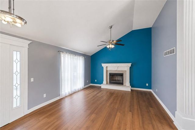 2021 Buckeye Court, Excelsior Springs, MO 64024