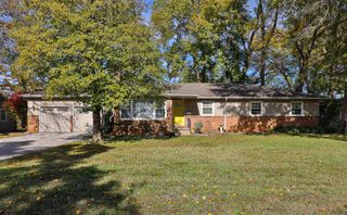 2251 East Washita Street, Springfield, MO 65804