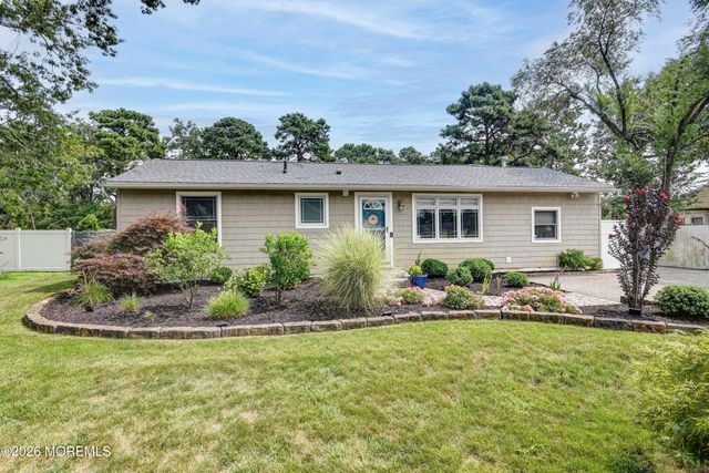 217 Larchwood Drive, Brick, NJ 08723