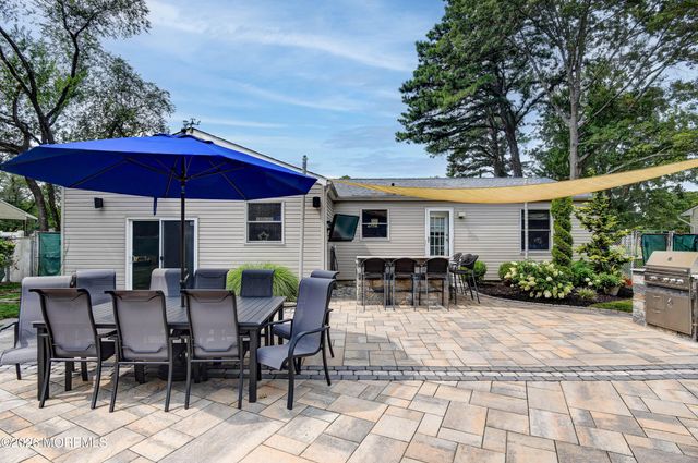 217 Larchwood Drive, Brick, NJ 08723