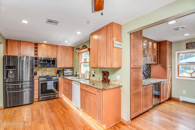 217 Larchwood Drive, Brick, NJ 08723
