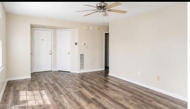 534 Rainbow Ct Apt 102, Newport News, VA 23608