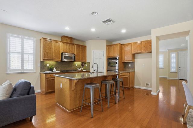 1643 Badger Way, Tracy, CA 95304