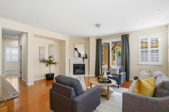 1643 Badger Way, Tracy, CA 95304