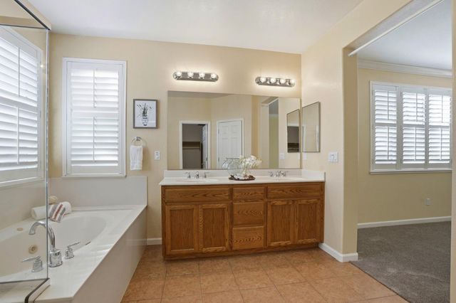 1643 Badger Way, Tracy, CA 95304