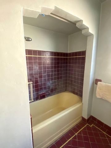 3004 N Thorne Avenue, Fresno, CA 93704