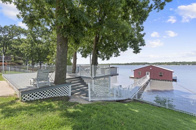 1020 Red Bud Drive, Grove, OK 74344