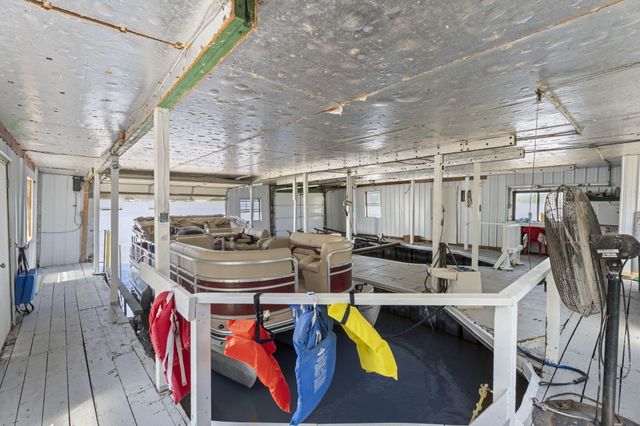 1020 Red Bud Drive, Grove, OK 74344