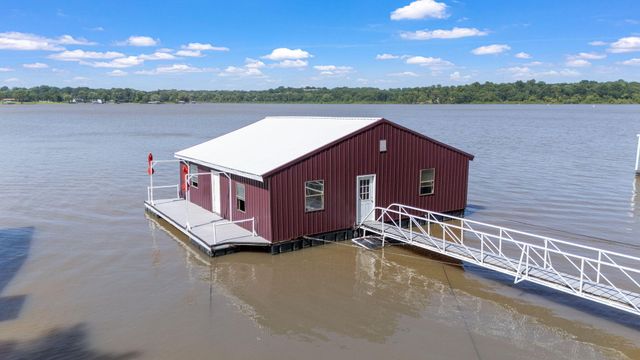 1020 Red Bud Drive, Grove, OK 74344