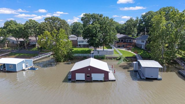 1020 Red Bud Drive, Grove, OK 74344