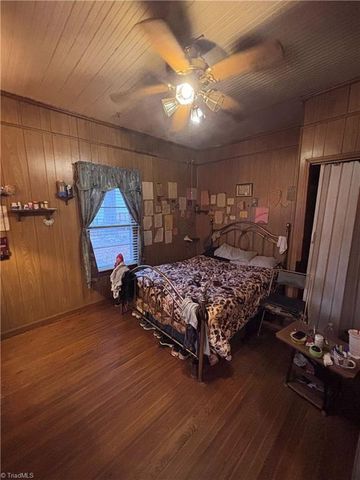 4420 Voss Avenue, Greensboro, NC 27405