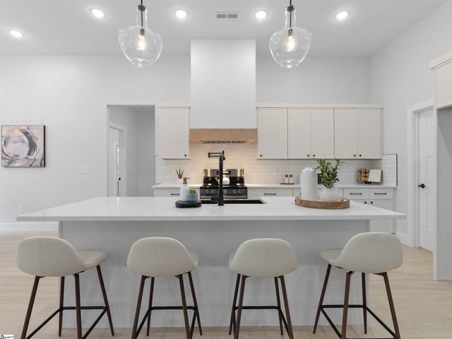 1754 Fish Camp Road, Chesnee, SC 29323