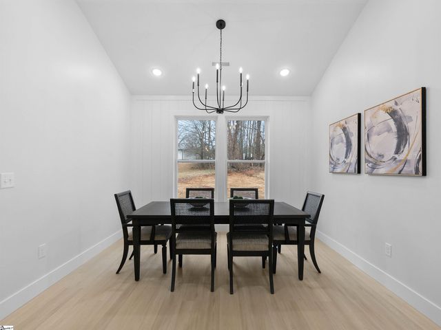 1754 Fish Camp Road, Chesnee, SC 29323