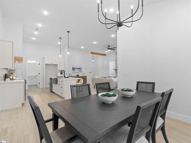 1754 Fish Camp Road, Chesnee, SC 29323