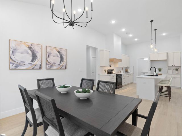 1754 Fish Camp Road, Chesnee, SC 29323