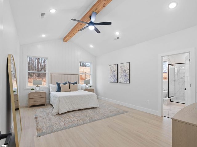 1754 Fish Camp Road, Chesnee, SC 29323