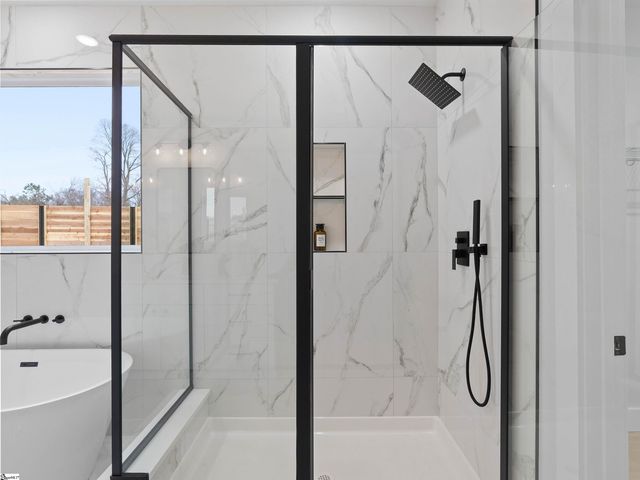 1754 Fish Camp Road, Chesnee, SC 29323