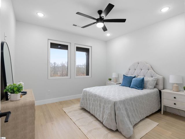 1754 Fish Camp Road, Chesnee, SC 29323