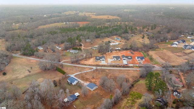 1754 Fish Camp Road, Chesnee, SC 29323