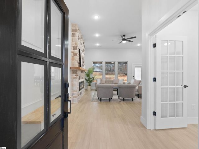 1754 Fish Camp Road, Chesnee, SC 29323