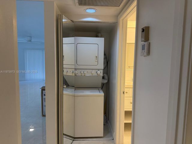 12600 SW 5th Ct 108L, Pembroke Pines, FL 33027