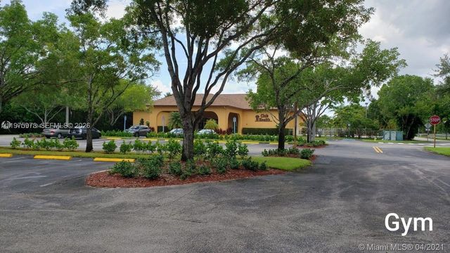 12600 SW 5th Ct 108L, Pembroke Pines, FL 33027