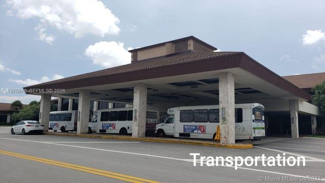 12600 SW 5th Ct 108L, Pembroke Pines, FL 33027