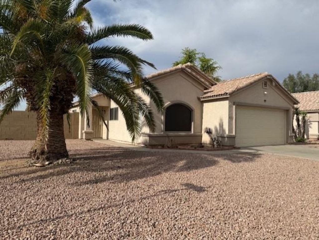 9427 W Ironwood Drive, Peoria, AZ 85345