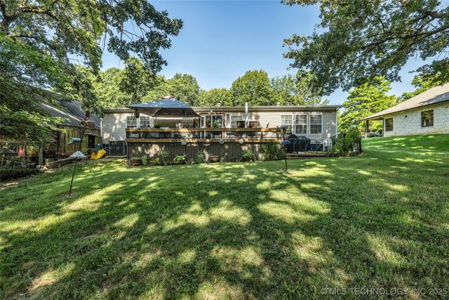 1334 Warren Road, Eufaula, OK 74432