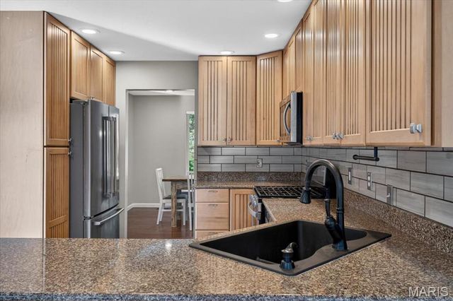 9480 Easy Street, Hillsboro, MO 63050