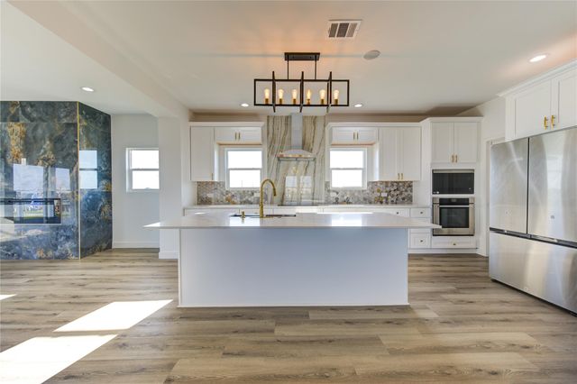 21201 Scissor Tail Lane, Galveston, TX 77554