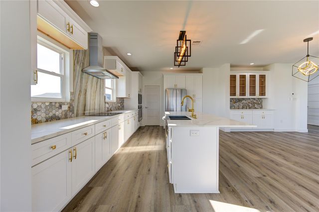 21201 Scissor Tail Lane, Galveston, TX 77554