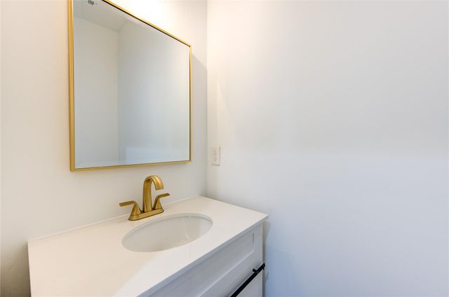 21201 Scissor Tail Lane, Galveston, TX 77554