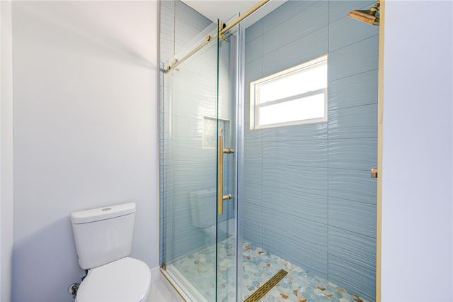 21201 Scissor Tail Lane, Galveston, TX 77554