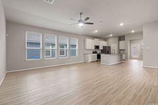 2926 Playa Azul Boulevard, Converse, TX 78109