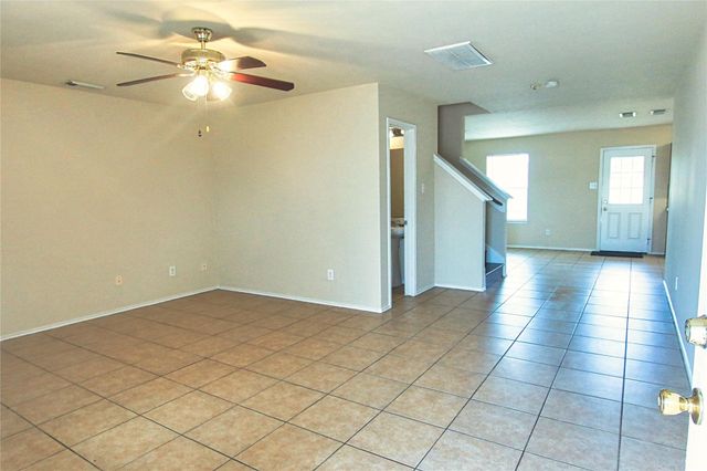 7419 Kennemer, Humble, TX 77338